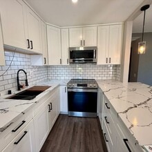 Building Photo - 3454 Castle Glen Dr