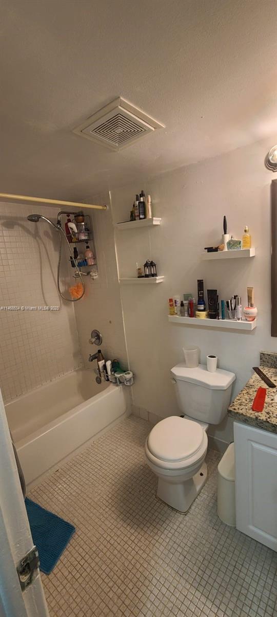 Foto del edificio - 14421 N Kendall Dr