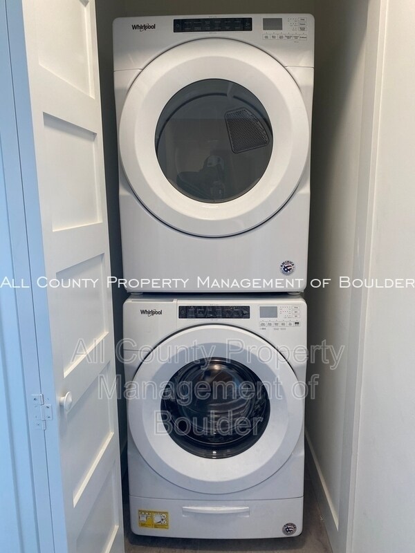 Foto del edificio - 528 Pearl St