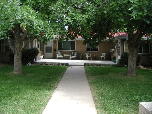 Gorgeous Court Yard - 5344 S Huron St