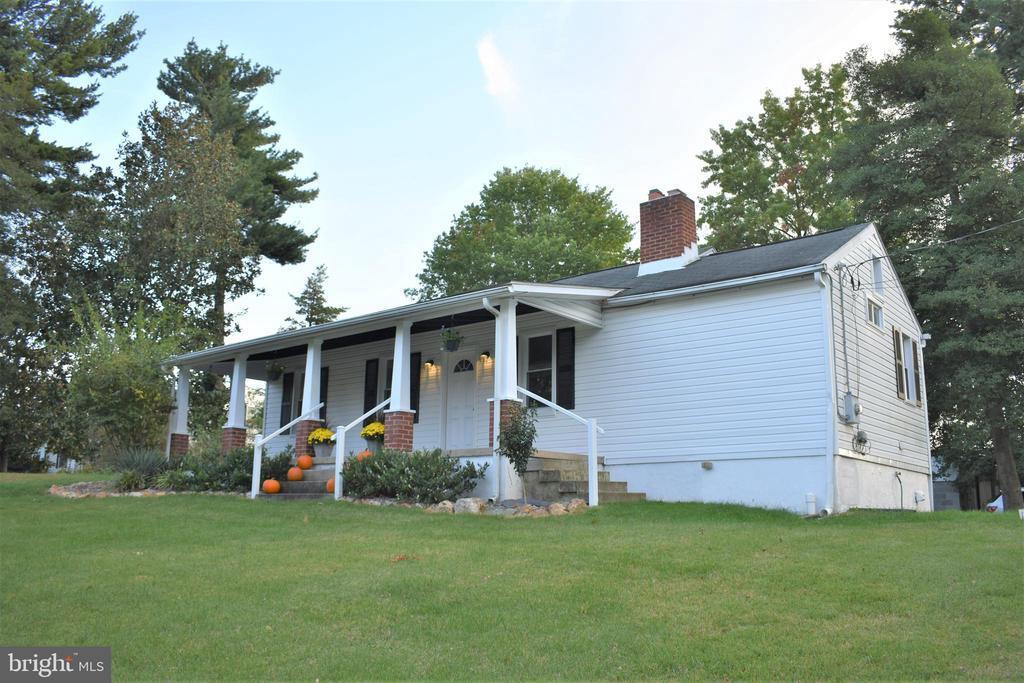 1210 Rock Hill Dr, Frederick, MD 21703 House Rental in Frederick, MD