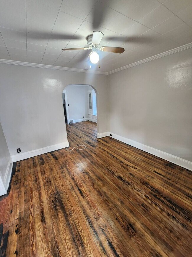 Foto del edificio - 2231 W 104th St