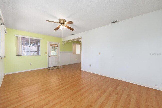 Foto del edificio - 8669 SW 108th Ln