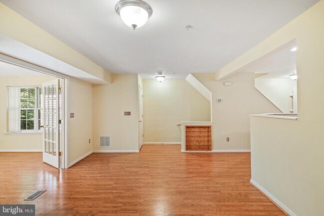 Building Photo - 9666 Guilford Rd