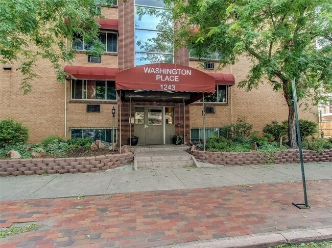 Building Photo - 1243 N Washington St