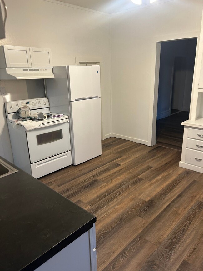 Foto del edificio - 415 4th Ave W