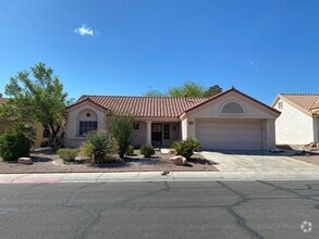 Building Photo - 8917 Villa Ridge Dr