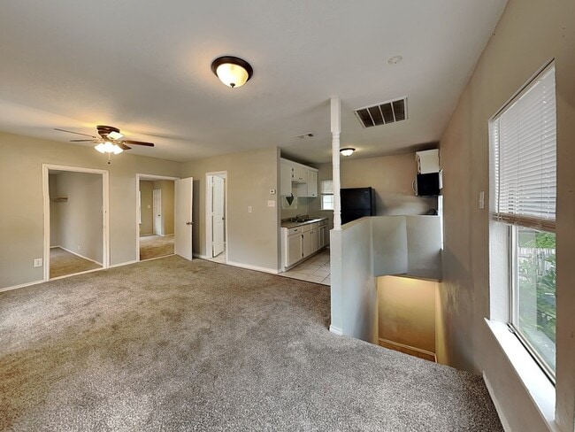 Building Photo - 2911 Ryan Ave