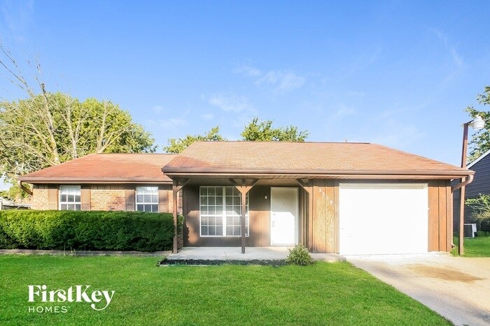 Primary Photo - 3218 Pawnee Dr