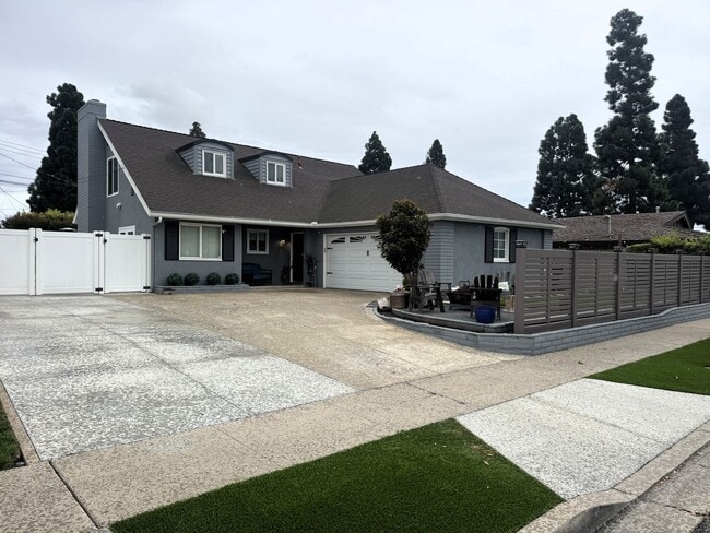 Photo - Coming Soon! 5 Bedroom Gorgeous Home in Garden Grove