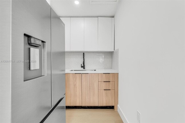 Foto del edificio - 1611 NE 50th Ct