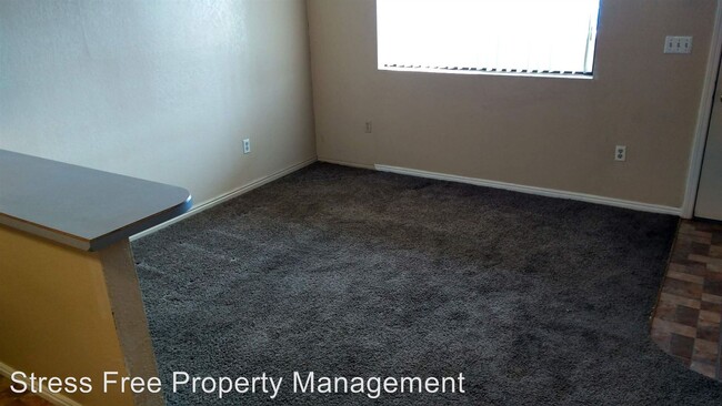 Building Photo - 145 W 820 S