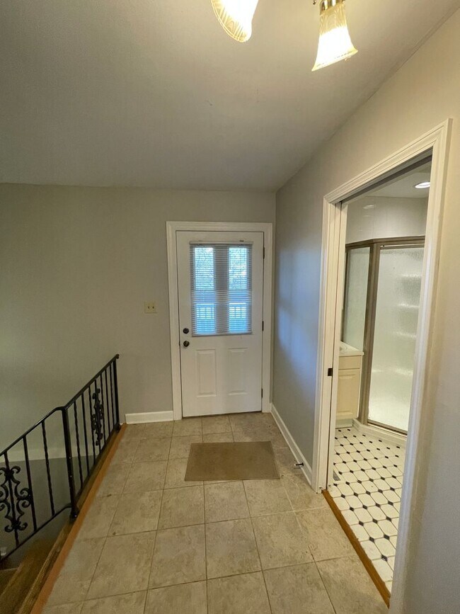 Building Photo - Home for Rent by Capital Property Management