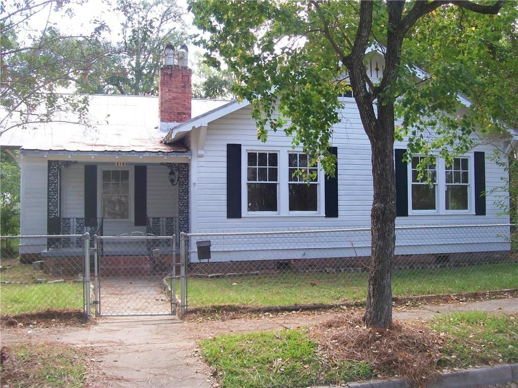 Foto principal - 214 3rd St