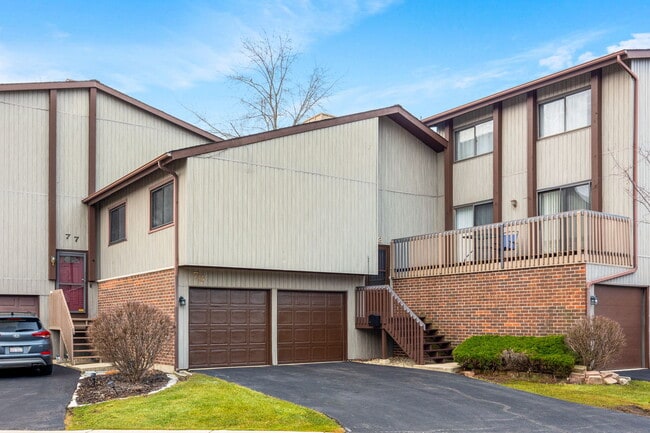 Building Photo - 73 Century Dr