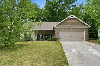 Building Photo - 612 Stevens Pl