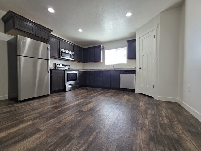 Building Photo - 4193 W High Gallery Ct