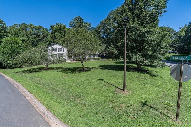 Foto del edificio - 9630 Pine Thicket Way