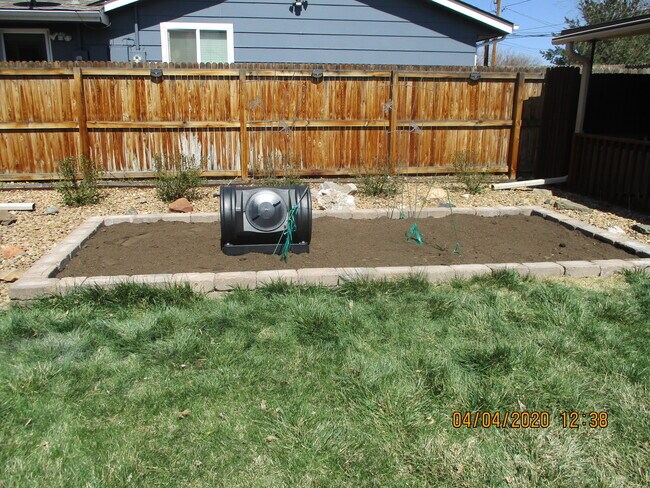 Garden - 2982 Delaware S St