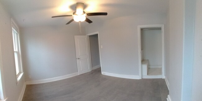 Building Photo - Nicely Remodeled home, Available soon!