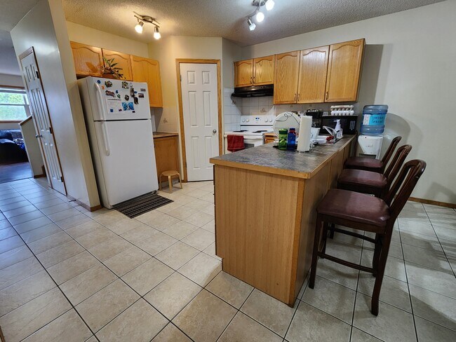 Photo du bâtiment - 227-223 3 Ave