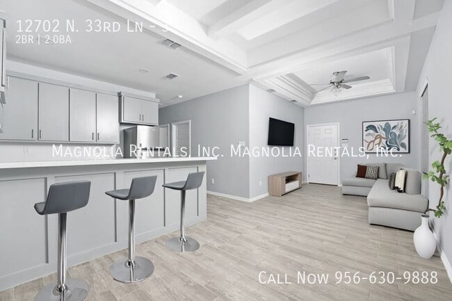 Building Photo - 12702 N 33rd Ln