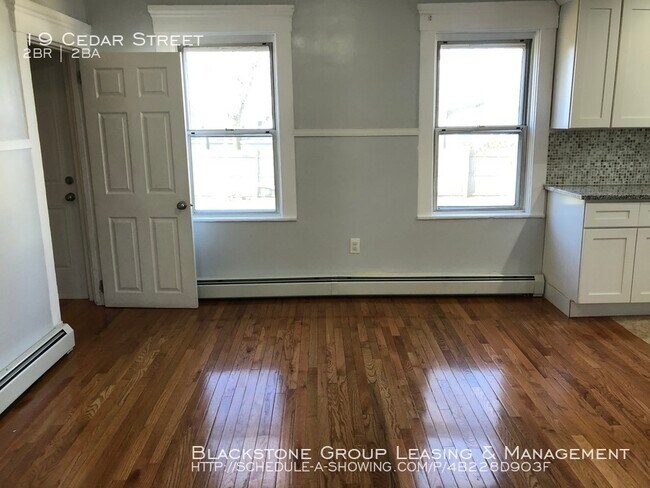 Foto del edificio - 19 Cedar Street