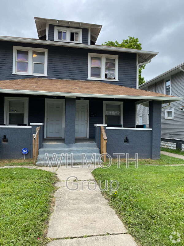 Building Photo - 6052 E Washington St