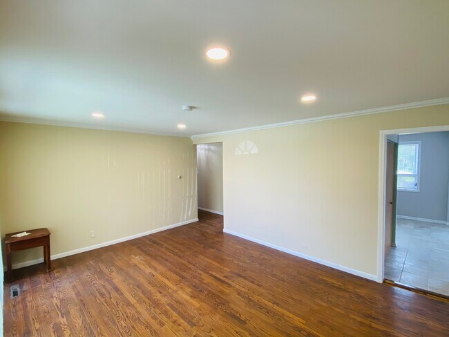 Foto del edificio - 7133 Emerson St