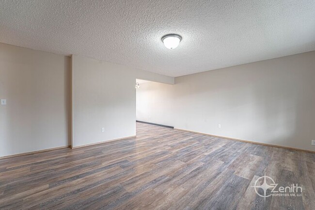 Foto del edificio - 10809 NE 48th Cir