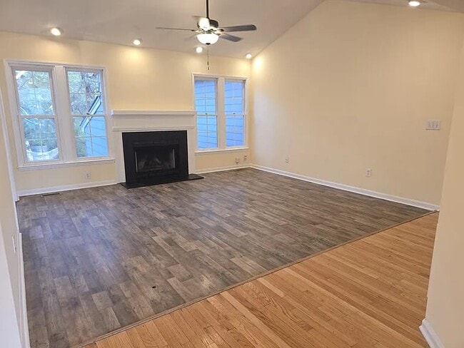 Building Photo - 2312 Fields of Broadlands Dr