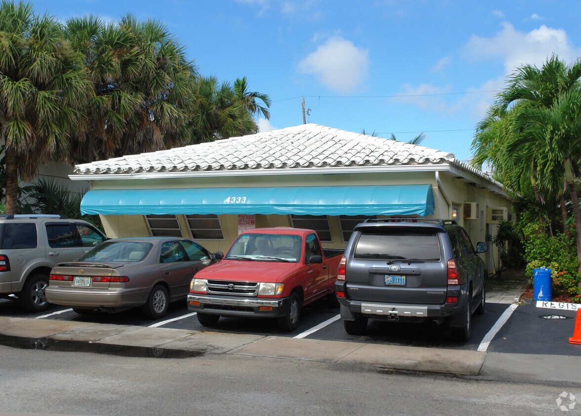 Foto del edificio - 4333 El Mar Dr