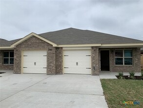 Building Photo - 2412 Alterman Dr