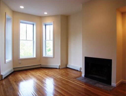 Primary Photo - 59 Fort Ave