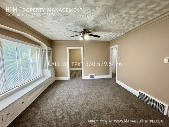 Foto del edificio - 893 Stadelman Ave