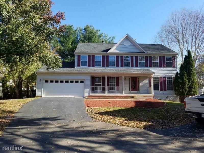 Primary Photo - 5 br, 3 bath House - 9229 Matthew Dr