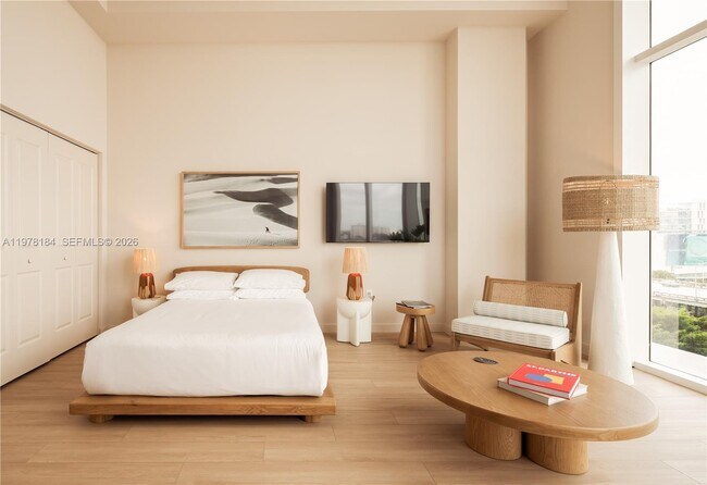 Foto del edificio - 275 SW 6th St