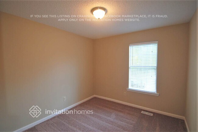 Foto del edificio - 6317 Mitchell Creek Dr