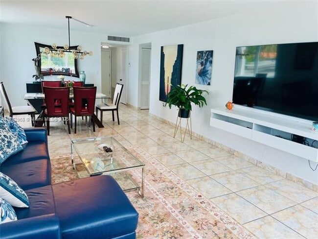 Photo - 8233 Harding Ave Apartment