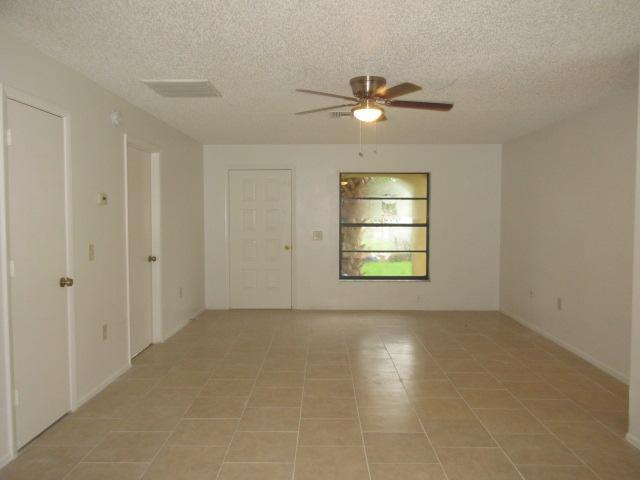 Building Photo - 11348 Linden Dr