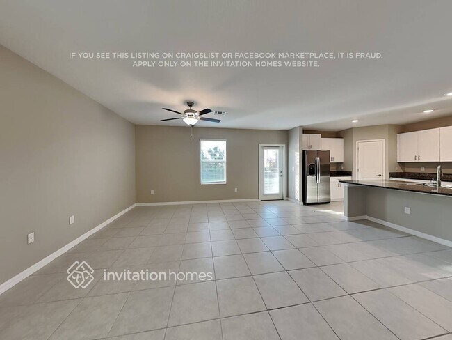 Foto del edificio - 2393 Jungle Dr