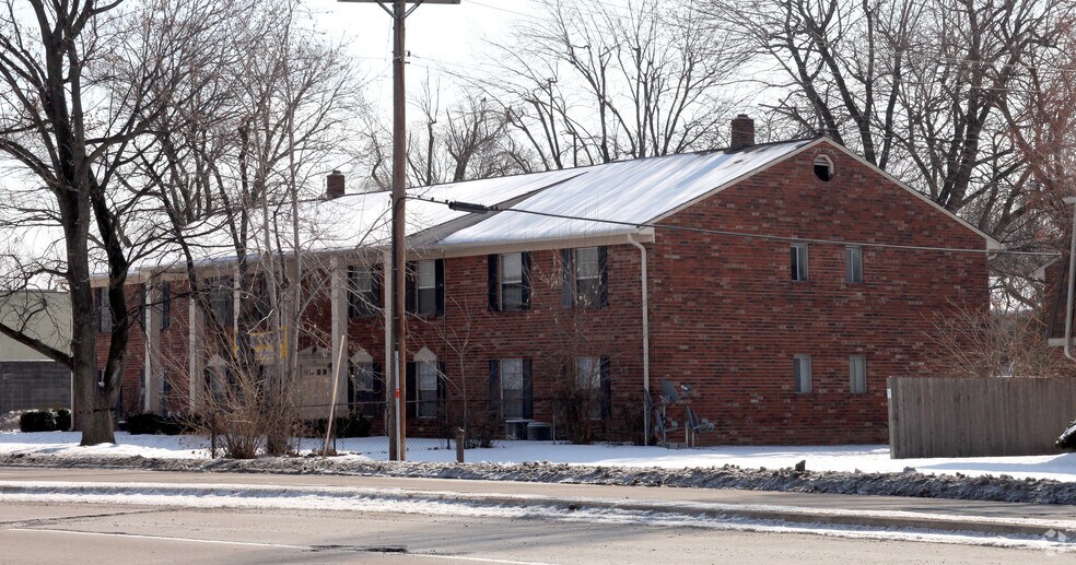 Crossroads at Southgreen Rentals Indianapolis, IN