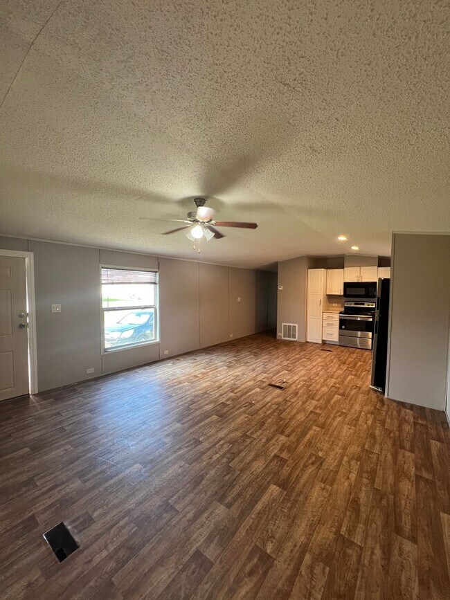 Foto del edificio - 142 CO ROAD-16