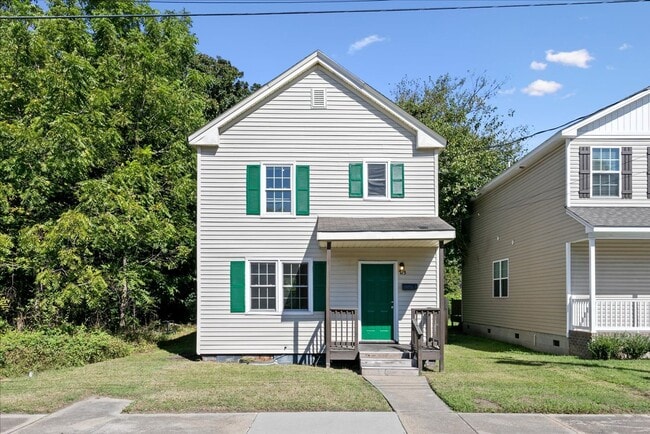 Photo - 715 18th Street House