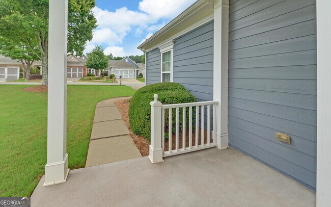 Foto del edificio - 6218 Azalea Way