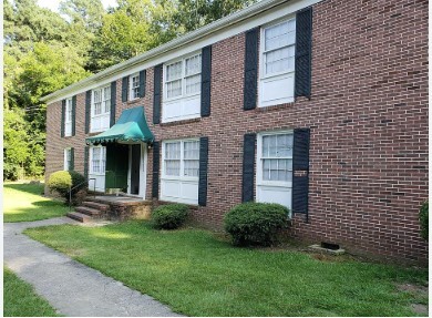 Primary Photo - 341-343 Corbin Ave