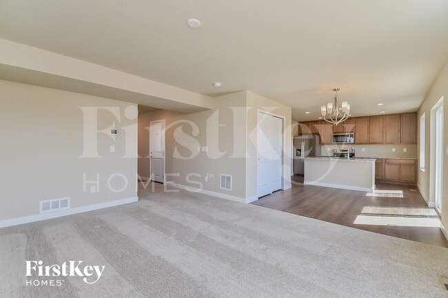 Building Photo - 10431 Horton Dr