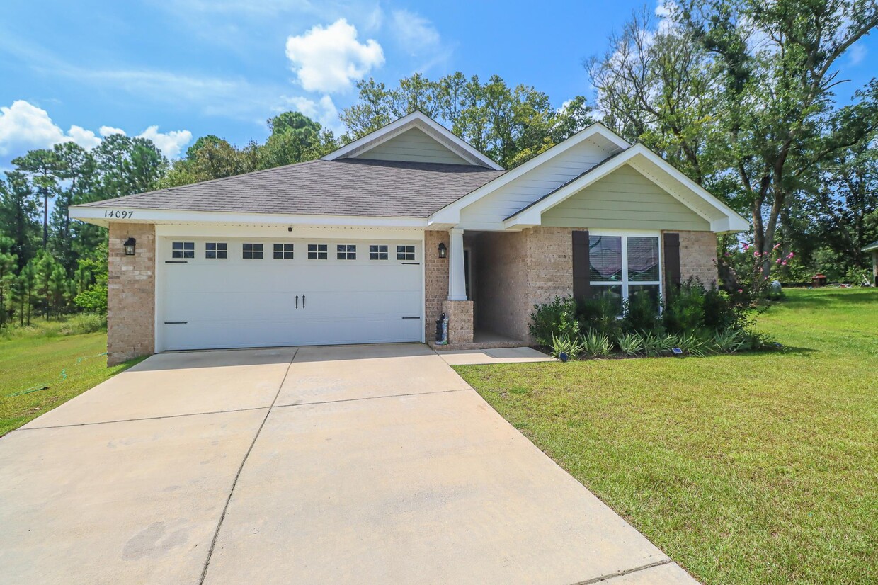 Primary Photo - 14097 Plantation Oaks Dr