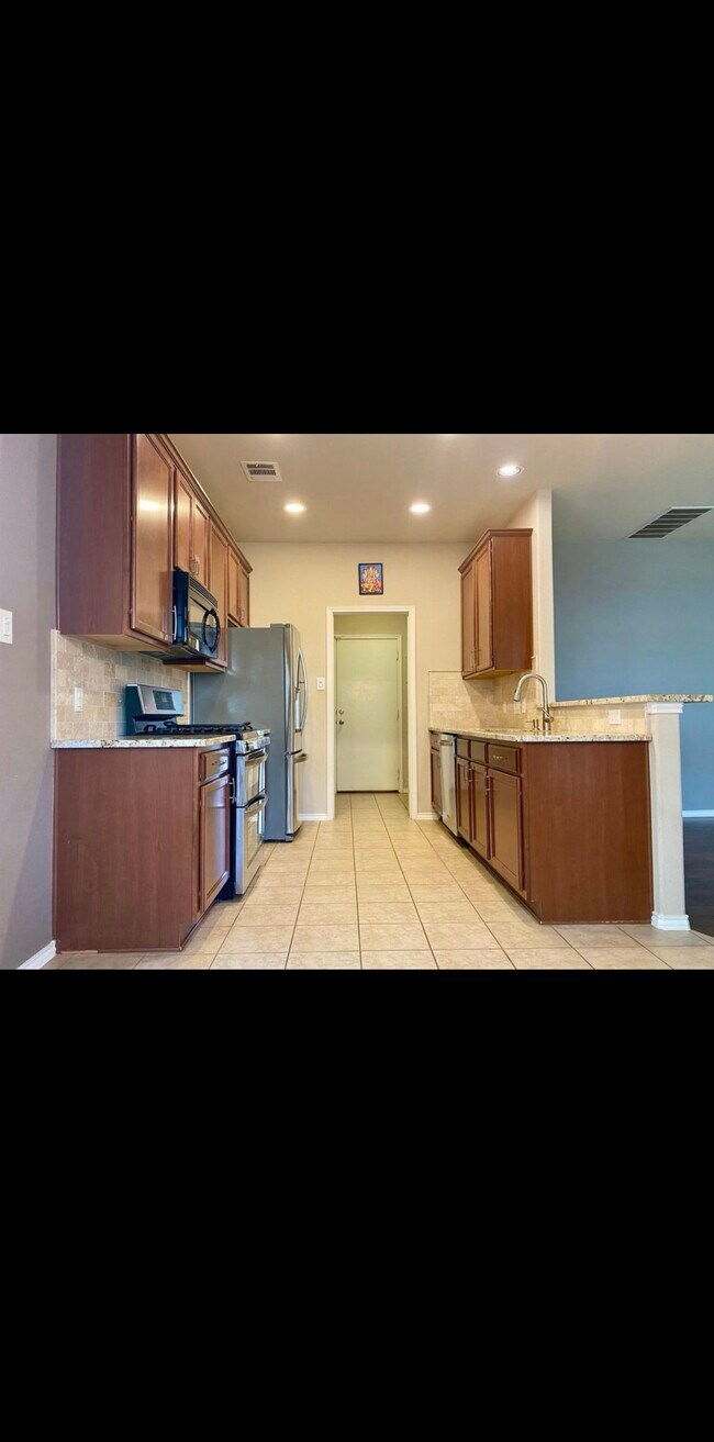 Foto del edificio - 8800 Wood Stork Dr