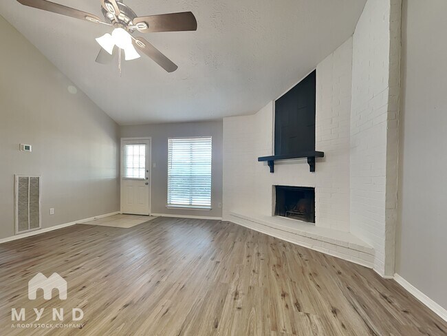 Foto del edificio - 20030 N Cedar Sun Trail